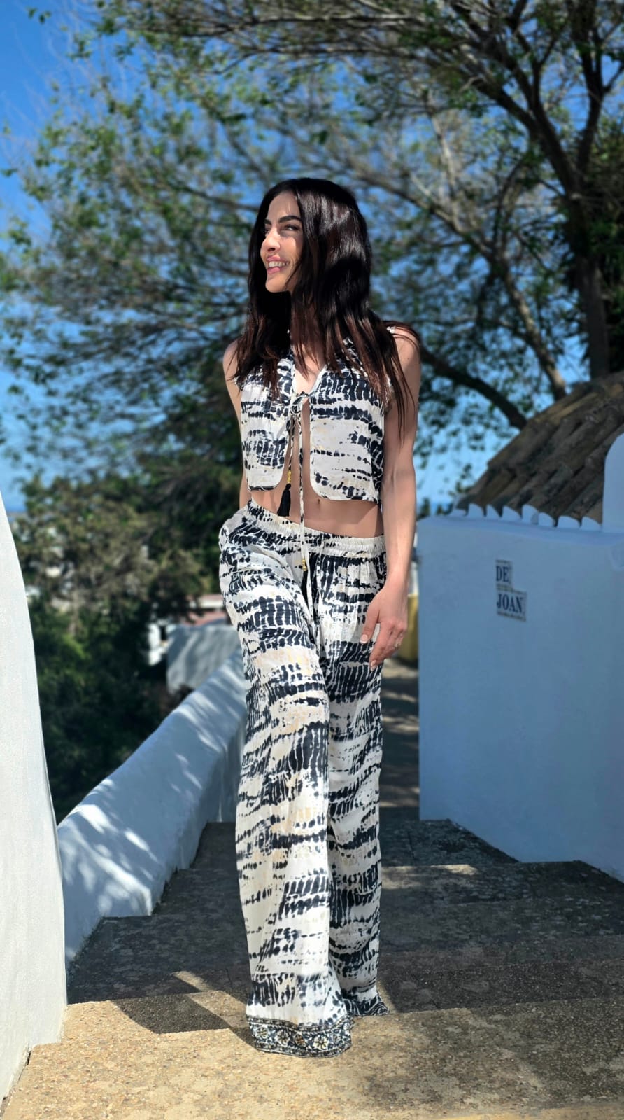 Pantalon bohème Ibiza Fantasia Dream White - vue de face - soie tie-dye - COACHELLI
