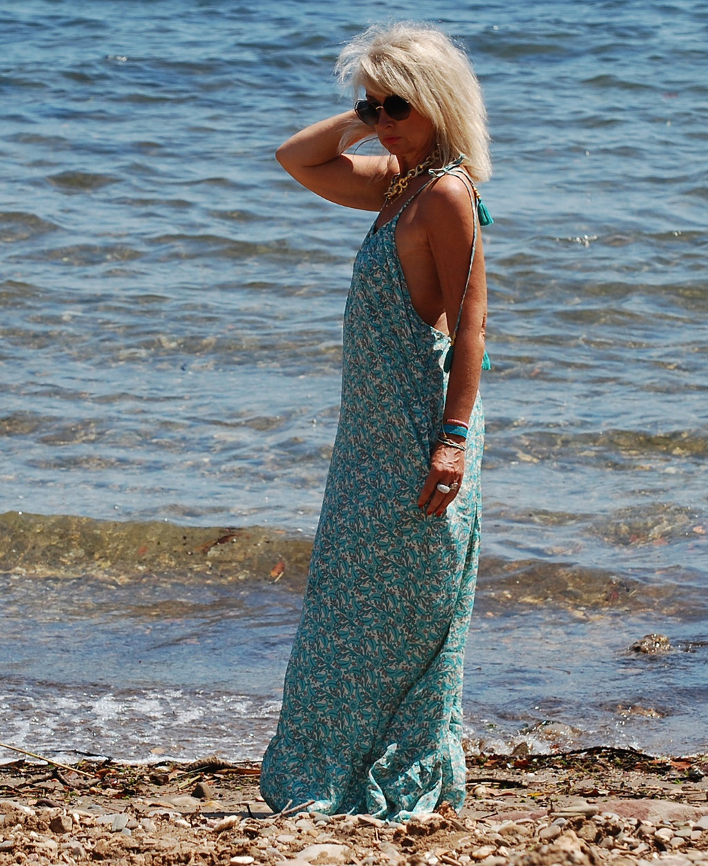 Robe longue Ibiza Moon portée - style éditorial bohème - COACHELLI