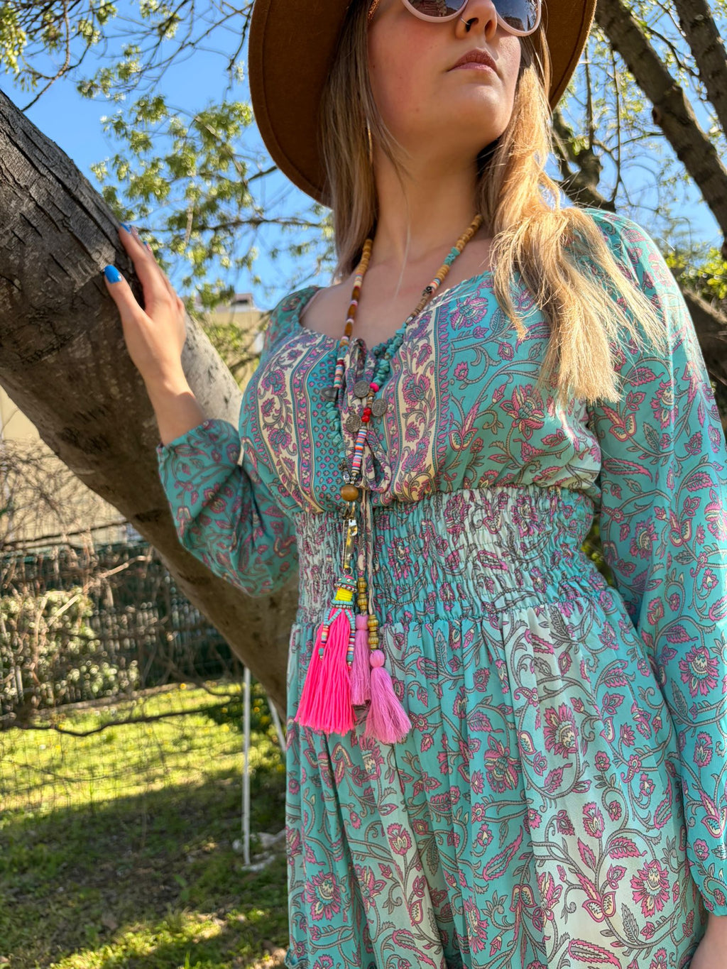 Détail tissu robe Maidress bleue - matière douce bohème - COACHELLI
